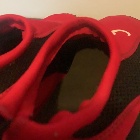 University of Alabama Water Socks - Picture 6 of 6